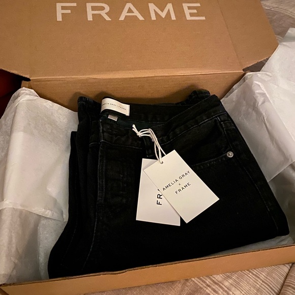 Frame Gray Jeans - Picture 9 of 9